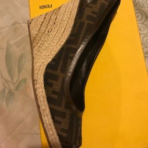 Fendi  Espadrilles